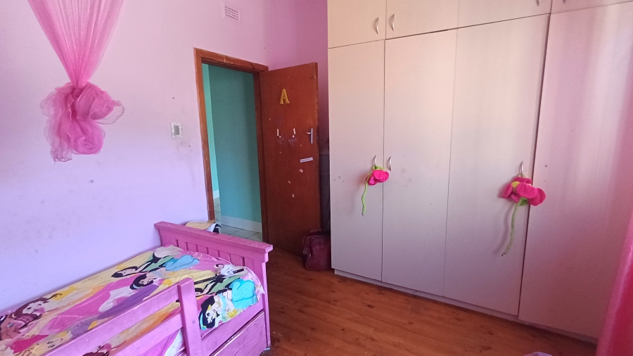 3 Bedroom Property for Sale in Van Riebeeck Hoogte Eastern Cape